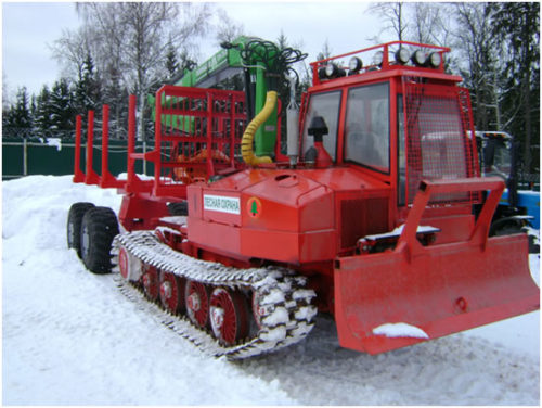 onezhec-320-traktor-lesopromyshlennyj-gusenichnyj
