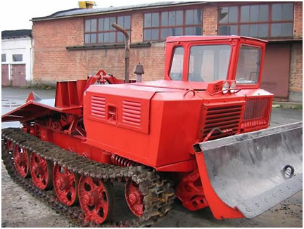 trelevochnyj-traktor-tdt-55-Istoriya-sozdaniya