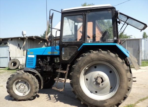MTZ-1025-tekhnicheskie-harakteristiki