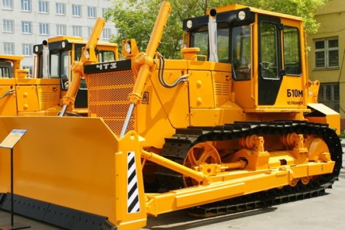 Бульдозер Б10М: технические характеристики