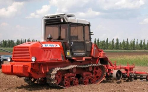 Трактор ВТ-150: Технические характеристики