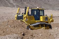 Komatsu D155A-5: технические характеристики