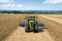 CLAAS: устойчивый прием сигнала RTK NET