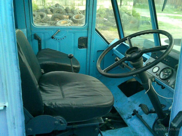 Кабина трактора Т-125