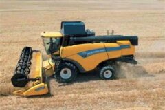 Комбайн New Holland CS6090
